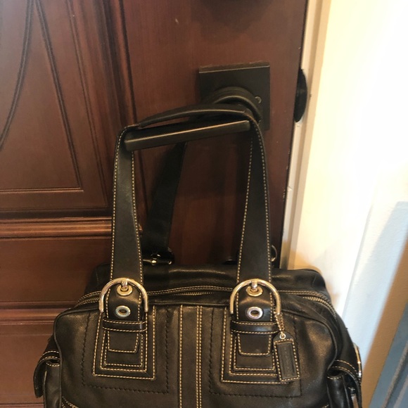 COACH BLACK LEATHER SATCHEL PREOWNED Great Beautiful Condition! - Picture 2 of 16
